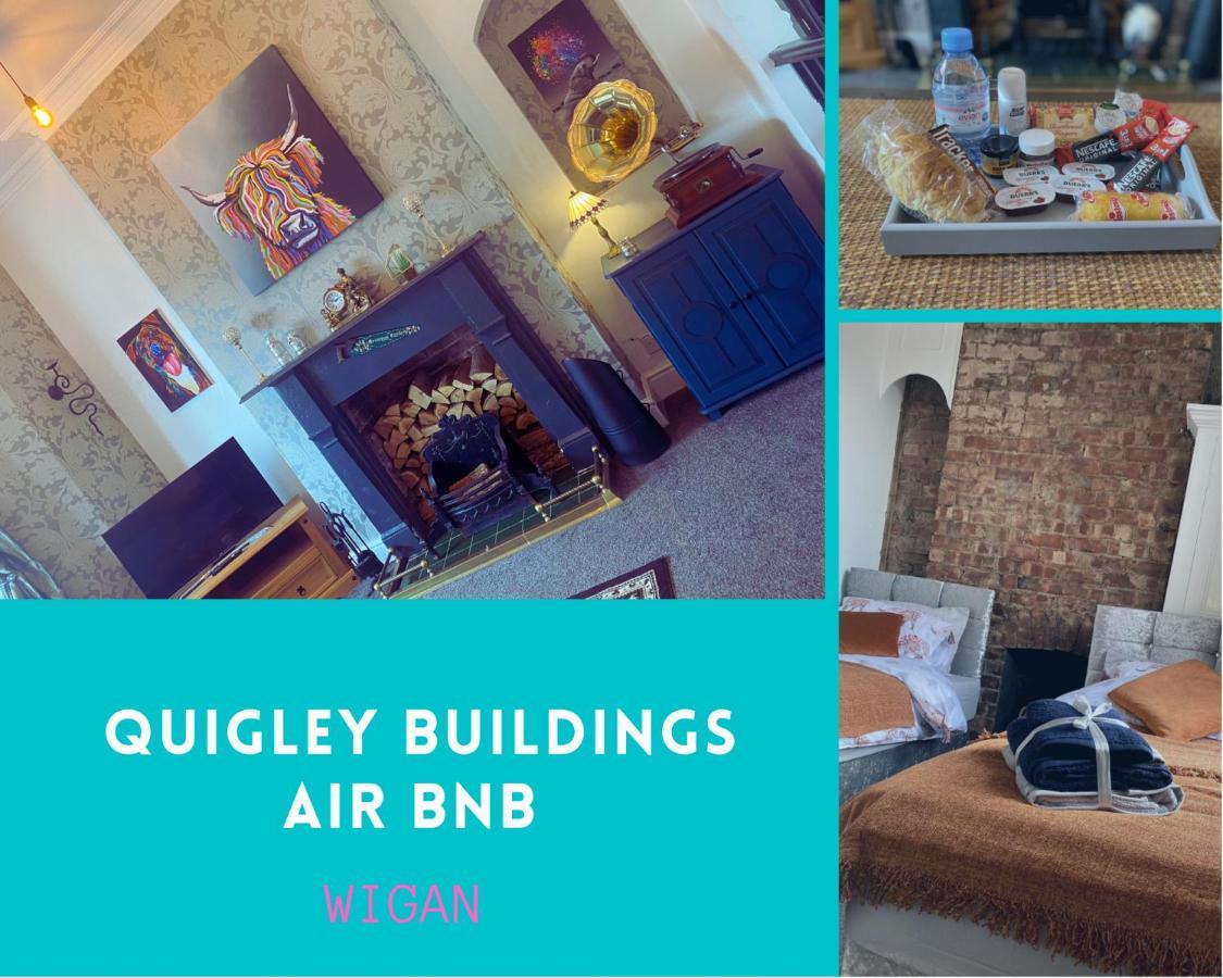 Quigley Buildings - Stylish Entire 2 Bed House Sleeps 5 Wigan - Private Garden - Free Parking - Wifi - Secure Garden Lägenhet Exteriör bild